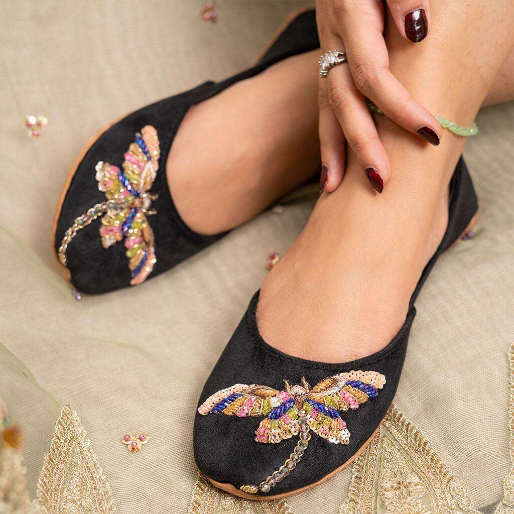 Dragon Delight Vivawalk khussa shoes online