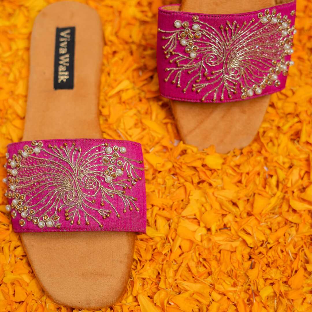 Mehfil-e-Mohabbat Vivawalk flats chappals