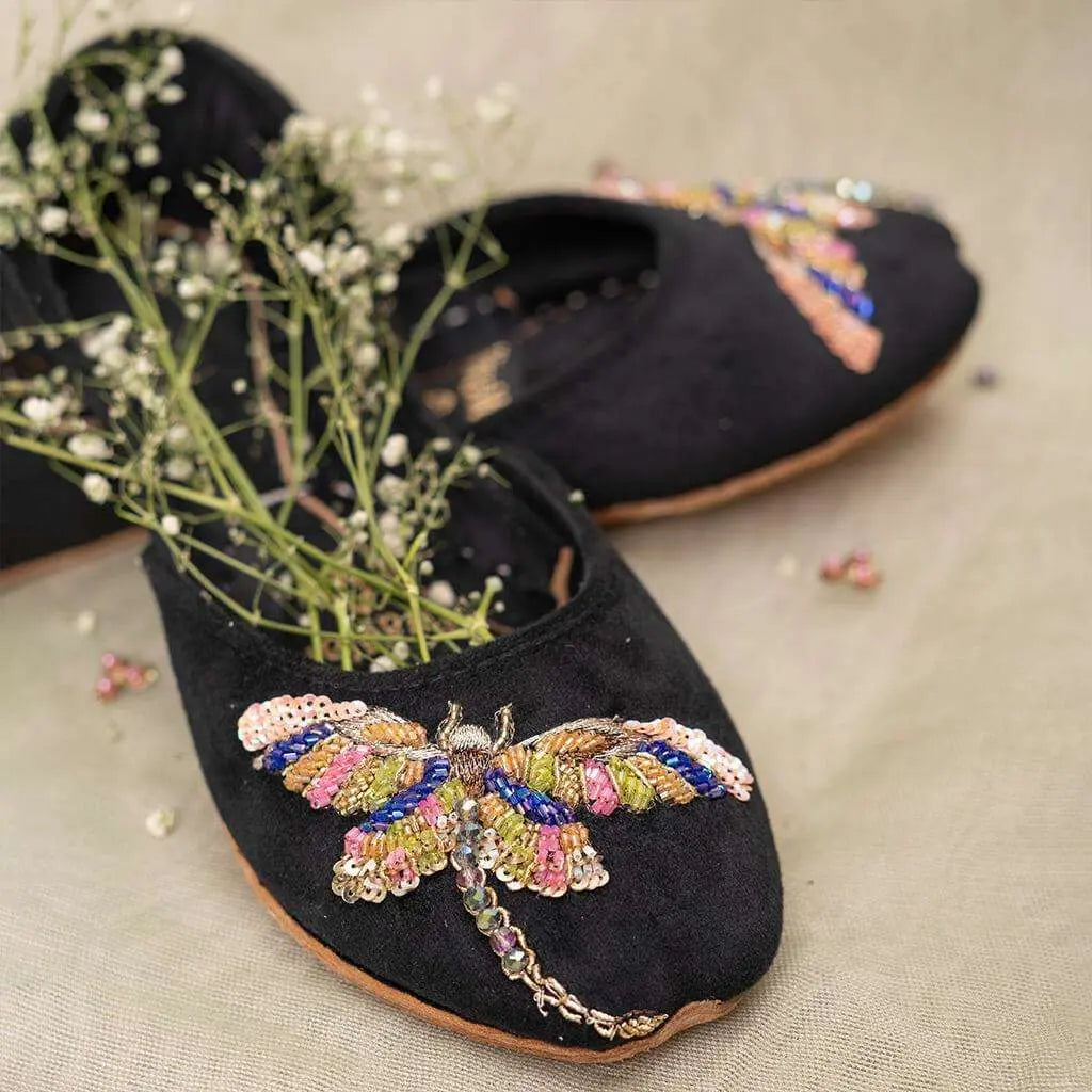 Dragon Delight Vivawalk khussa shoes online