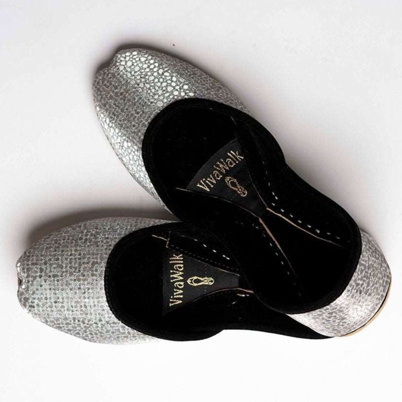 Galaxy Vivawalk khussa shoes online