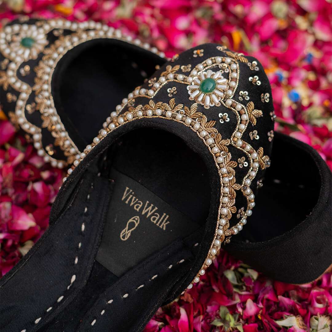 Noor-e-Ishq Vivawalk khussa shoes online