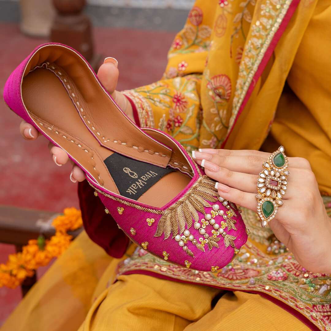 Shehnai Vivawalk khussa shoes online
