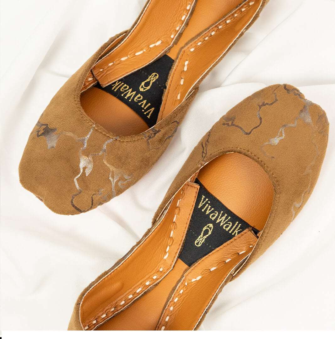 Velvet Noir Vivawalk khussa shoes online