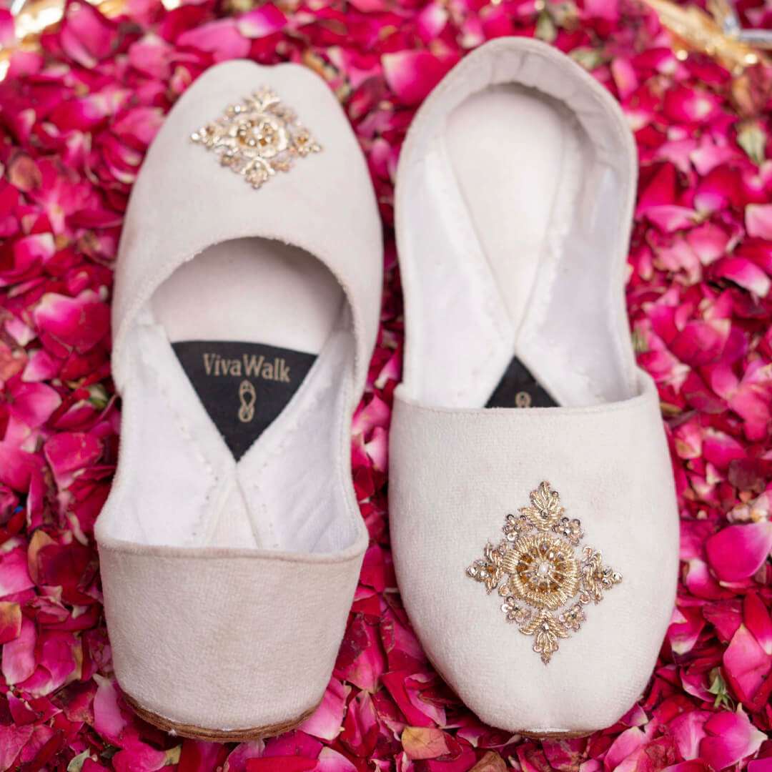 Ishq e Naz Vivawalk khussa shoes online