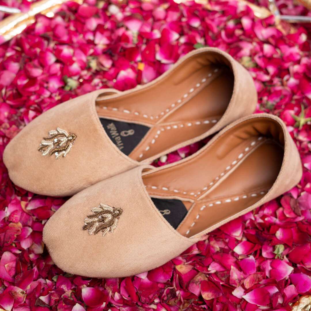 Sheesh Mahal Vivawalk khussa shoes online