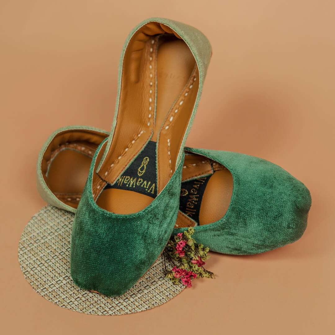 Mystic Meadow Vivawalk khussa shoes online