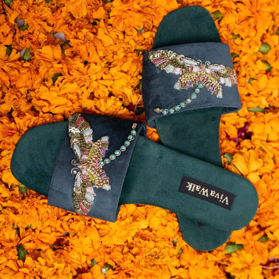 Rangreza Vivawalk flats chappals