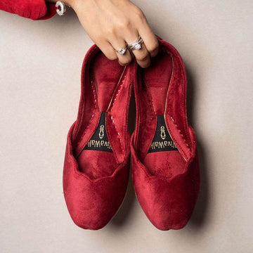 Scarlet Vivawalk khussa shoes online