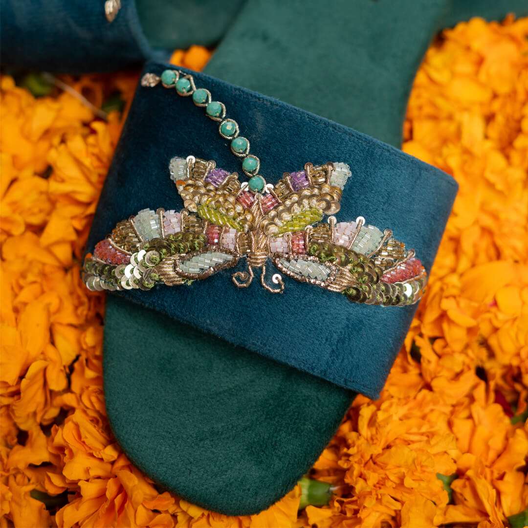 Rangreza Vivawalk flats chappals