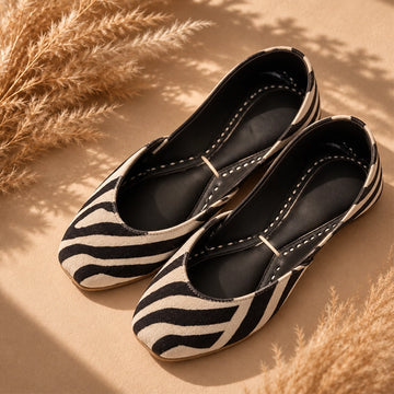 MONOTONE STRIPES