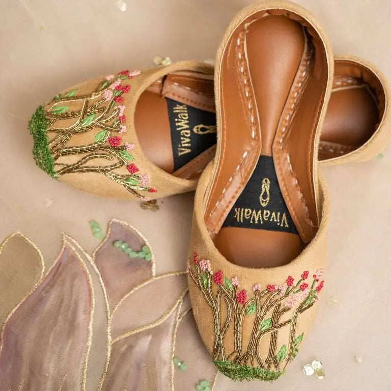 Enchanted Grove Vivawalk khussa shoes online