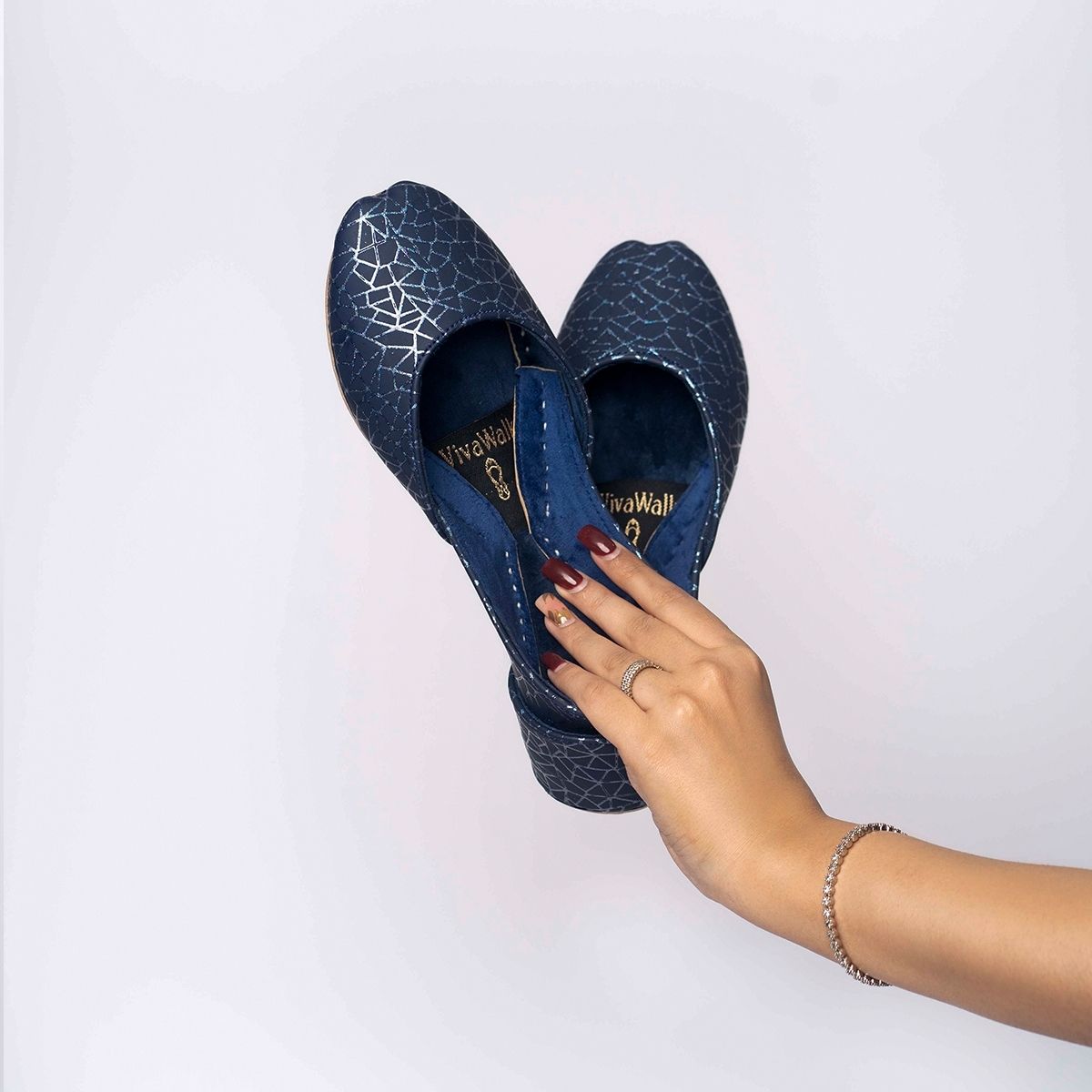 Classic Sapphire Vivawalk khussa shoes online