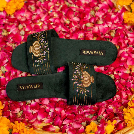 Gul-e-zahra Vivawalk flats chappals