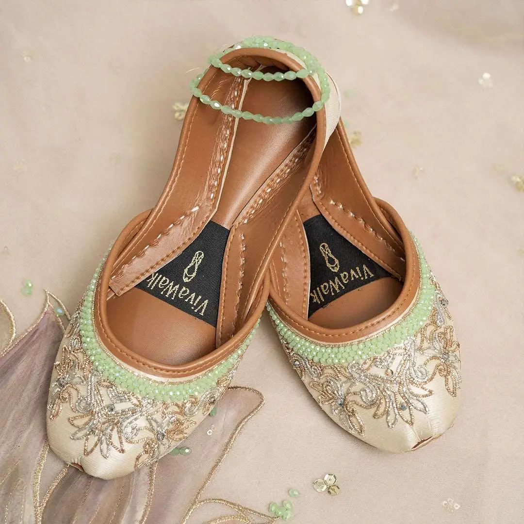 Mystic Muse Vivawalk khussa shoes online