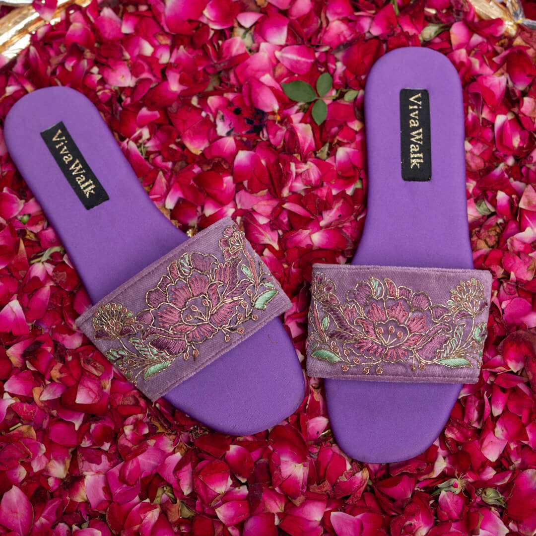 Rang e Haya Vivawalk flats chappals