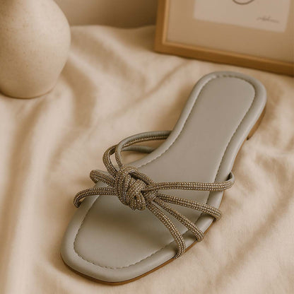 Whisper Knot