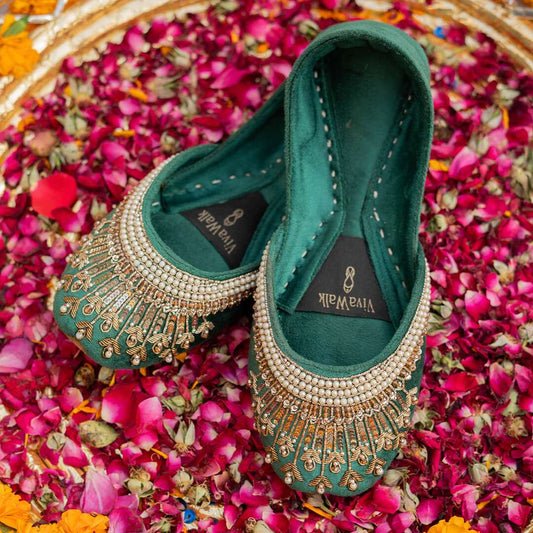 Arzoo Vivawalk khussa shoes online