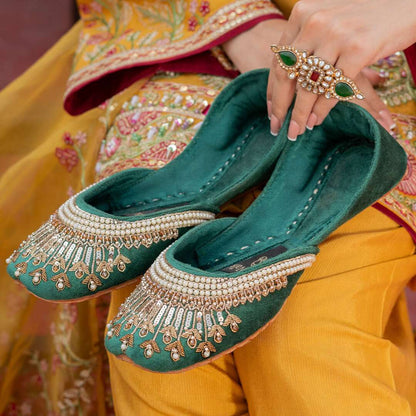 Arzoo Vivawalk khussa shoes online