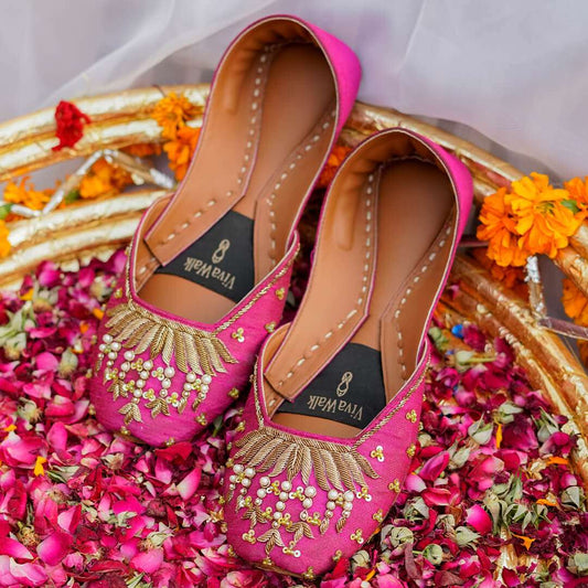 Shehnai Vivawalk khussa shoes online