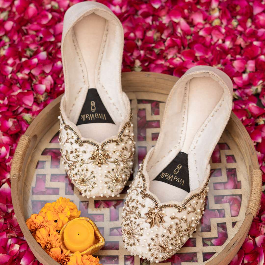 Gul-e-wisaal Vivawalk khussa shoes online