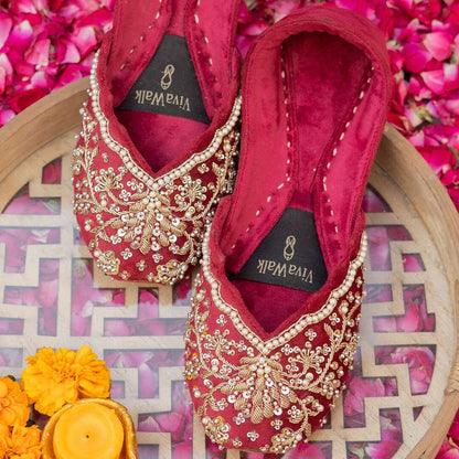 Ishq-e-Laal Vivawalk khussa shoes online