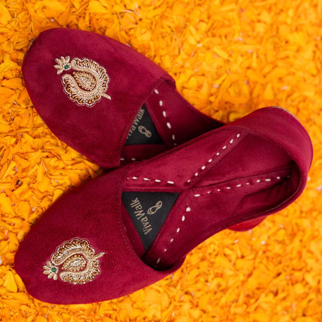 Gul e Ahmar Vivawalk khussa shoes online